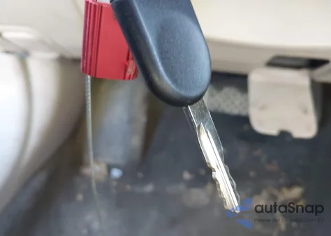 2010 Ford Fusion Se из США, поврежденный, VIN 3FAHP0HA7AR293401